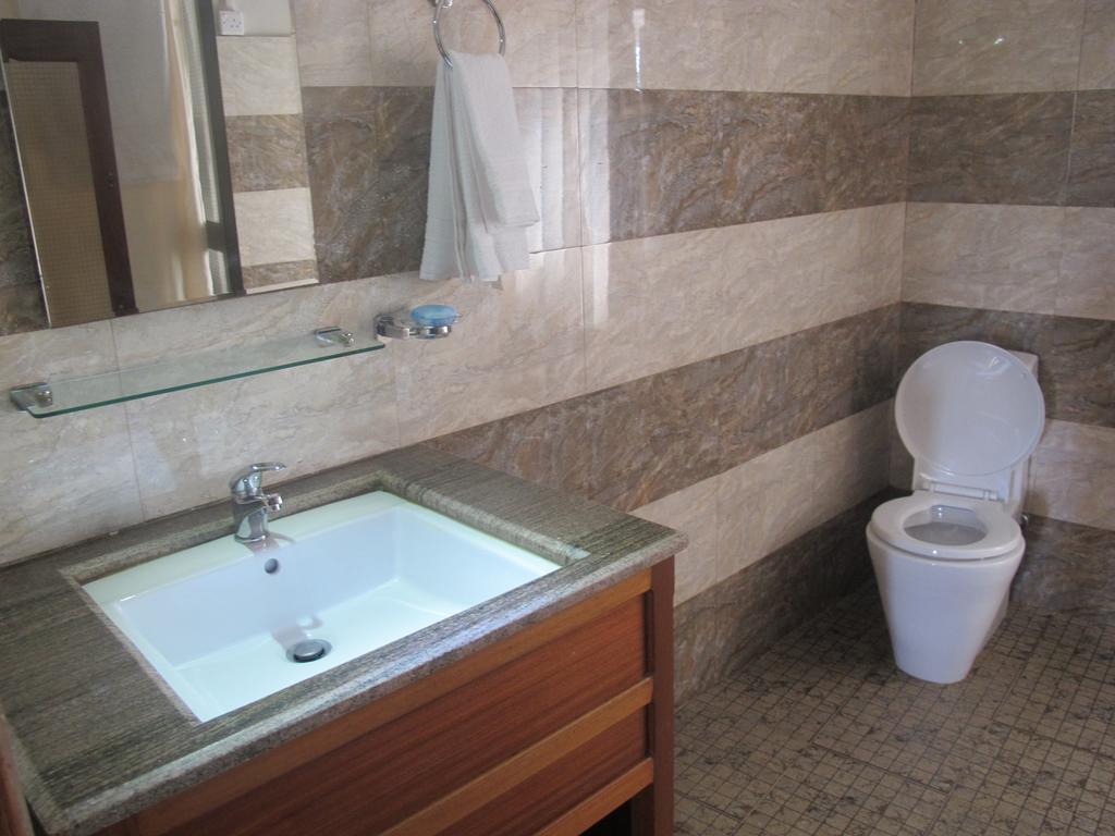 Auberge Le Rajah Quatre Bornes Habitación foto